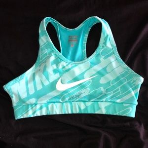YOUTH LARGE Nike sports bra